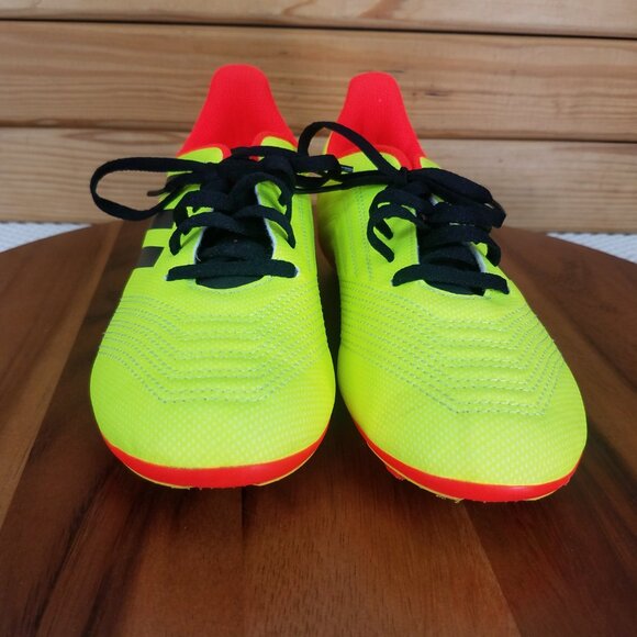 Men's Size 5 1/2 Yellow Adidas Predator 18.4 FxG Soccer Cleats DB2005 - Picture 2 of 9